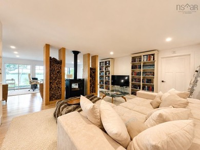 Welcome to an extraordinary turnkey waterfront retreat, where - photo 38