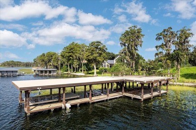WELCOME TO PARK AVENUE. This tremendous opportunity offers 2.19 - photo 45