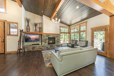 Welcome to a Mountain Sanctuary with a Vintage Welcome! A - photo 6