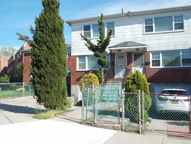 Legal Two-Family Home in Whitestone, highly desirable for - photo 1