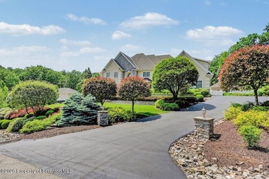 Summit Lake Home For Sale in Clarks Summit Pennsylvania