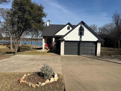 Lake Whitney Home For Sale in Whitney Texas