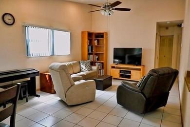 Beautiful home perfect for first-time buyers! This 3 bedroom - photo 11