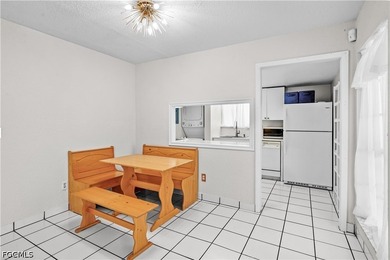 Exceptional Value in a Peaceful, Established Fort Myers - photo 12