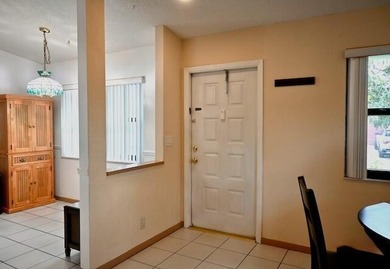 Beautiful home perfect for first-time buyers! This 3 bedroom - photo 12