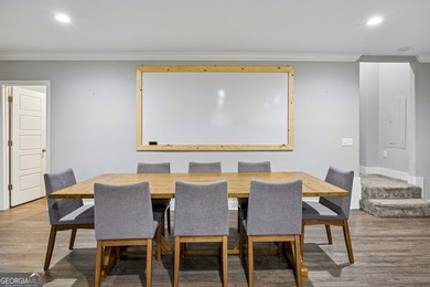 A great value in a Live/Work property ideally located in - photo 14