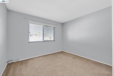 Welcome to this beautifully maintained 2 bedroom, 1 bath - photo 17