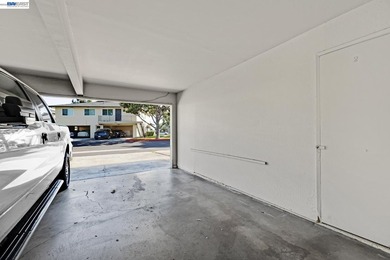 Welcome to this beautifully maintained 2 bedroom, 1 bath - photo 22