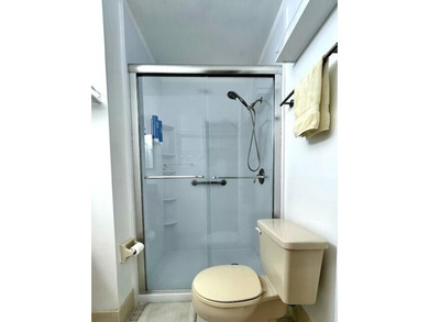 Beautiful home perfect for first-time buyers! This 3 bedroom - photo 22