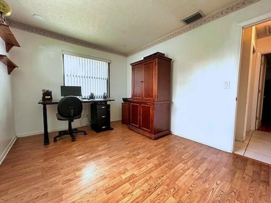 Beautiful home perfect for first-time buyers! This 3 bedroom - photo 29