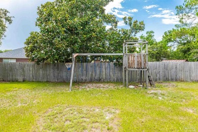 Gorgeous, four bedroom home with a sun room near NAS Pensacola! - photo 50