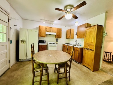 ATTENTION LAKE LOVERS - FAMILY COMPOUND OR  - 2 UNITS ON 1 SOLD - photo 21