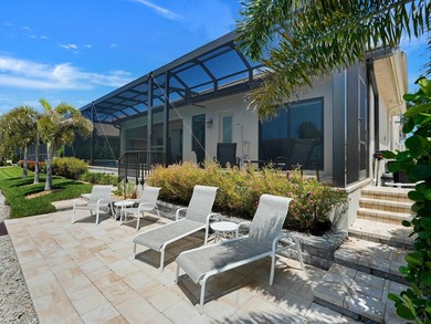 2 YEARS NEW! Custom Home, designed for Comfort, Style, and - photo 4