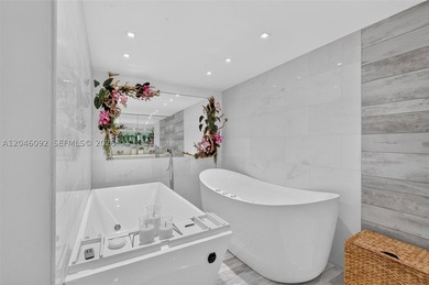 One-of-a-kind turnkey oceanfront compound at the iconic Roney - photo 17