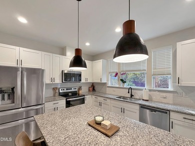 2 CAR GARAGE, FENCED YARD, FRIDGE INCLUDED! You won't find - photo 17