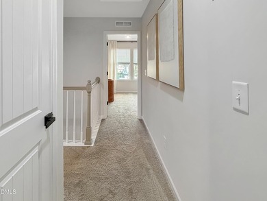 2 CAR GARAGE, FENCED YARD, FRIDGE INCLUDED! You won't find - photo 26