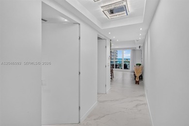 One-of-a-kind turnkey oceanfront compound at the iconic Roney - photo 29