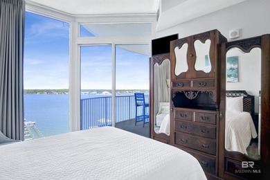 PRICED TO SELL! THIS UNIT IS READY FOR ITS NEW OWNER! Come and - photo 30