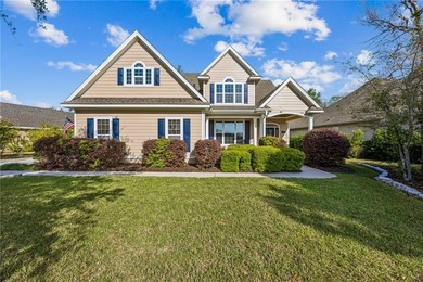 Featuring a beautiful home, originally a Bent Pine Construction - photo 1