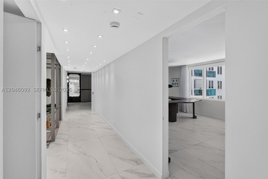 One-of-a-kind turnkey oceanfront compound at the iconic Roney - photo 31
