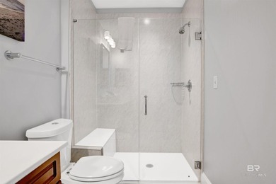 PRICED TO SELL! THIS UNIT IS READY FOR ITS NEW OWNER! Come and - photo 33