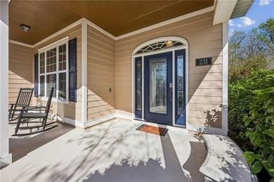 Featuring a beautiful home, originally a Bent Pine Construction - photo 7
