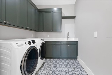 Price to Sell - Quiet Luxury | Move-In Ready | Prime Sunset Park - photo 40