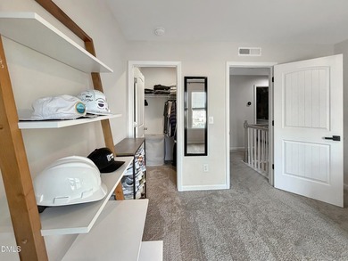 2 CAR GARAGE, FENCED YARD, FRIDGE INCLUDED! You won't find - photo 46