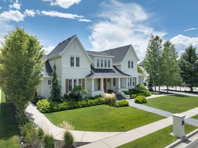Amazing property!! You have got to see it! Home is completely up - photo 3