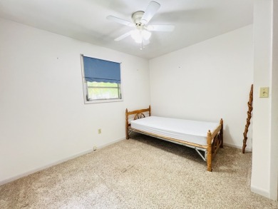 ATTENTION LAKE LOVERS - FAMILY COMPOUND OR  - 2 UNITS ON 1 SOLD - photo 22