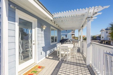 Welcome to your charming beach bungalow just a few blocks from - photo 8
