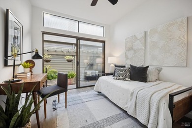A single-level home, with 180 degree views, in a gated community - photo 13