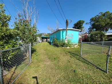 Weeki Wachee Gardens is truly a gem! This is a great location to - photo 15