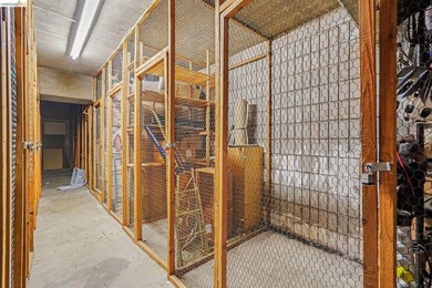 Updated single-level condo in one of Oakland's most convenient - photo 22