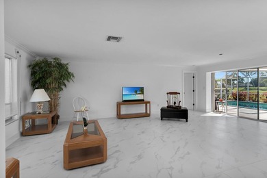 Now Complete, Nicely Renovated Golf Course Home in Lely Country - photo 3