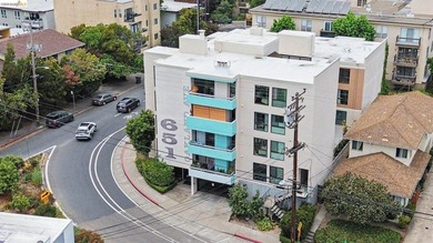 Updated single-level condo in one of Oakland's most convenient - photo 23