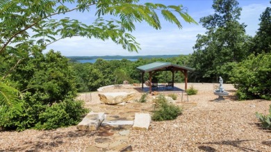 Lakefront Luxury Home on Bull Shoals Lake - photo 14