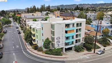 Updated single-level condo in one of Oakland's most convenient - photo 24