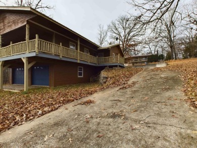 BULL SHOALS LAKE VIEW!!! Don't miss this beautiful home that has
