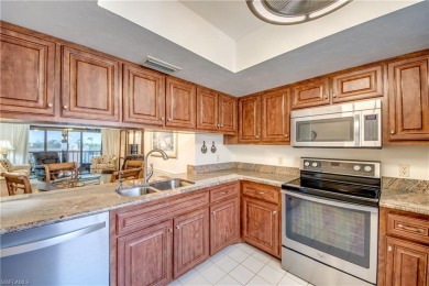 Lake Condo For Sale in Fort Myers, Florida