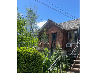 East River Home For Sale in Sunnyside New York