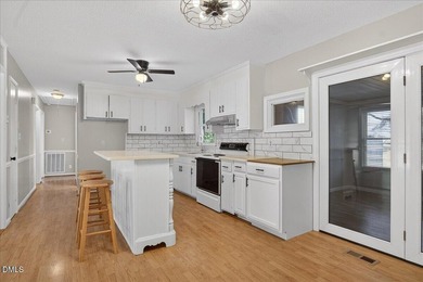 REDUCED!! Remodeled 3 Bedroom, 1 Bath home at an incredible - photo 3