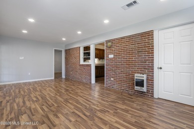 Only 3 blocks to the Beach!!Great Family Home in College Park - photo 14