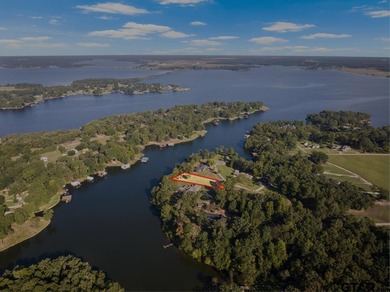 Welcome to your dream oasis on Lake Bob Sandlin! Nestled on - photo 20