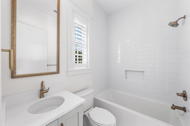 Set within the exclusive waterfront neighborhood of Churchill - photo 21
