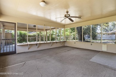 Only 3 blocks to the Beach!!Great Family Home in College Park - photo 22