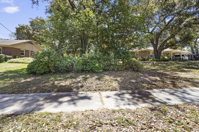 Only 3 blocks to the Beach!!Great Family Home in College Park - photo 29