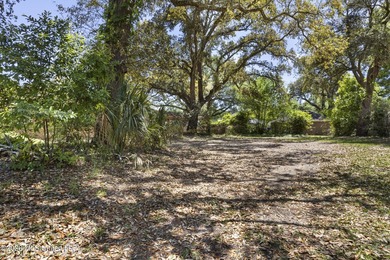 Only 3 blocks to the Beach!!Great Family Home in College Park - photo 30