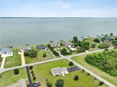 Wonderful Location in River Bank Acres in the heart of - photo 31