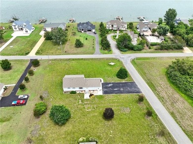 Wonderful Location in River Bank Acres in the heart of - photo 32